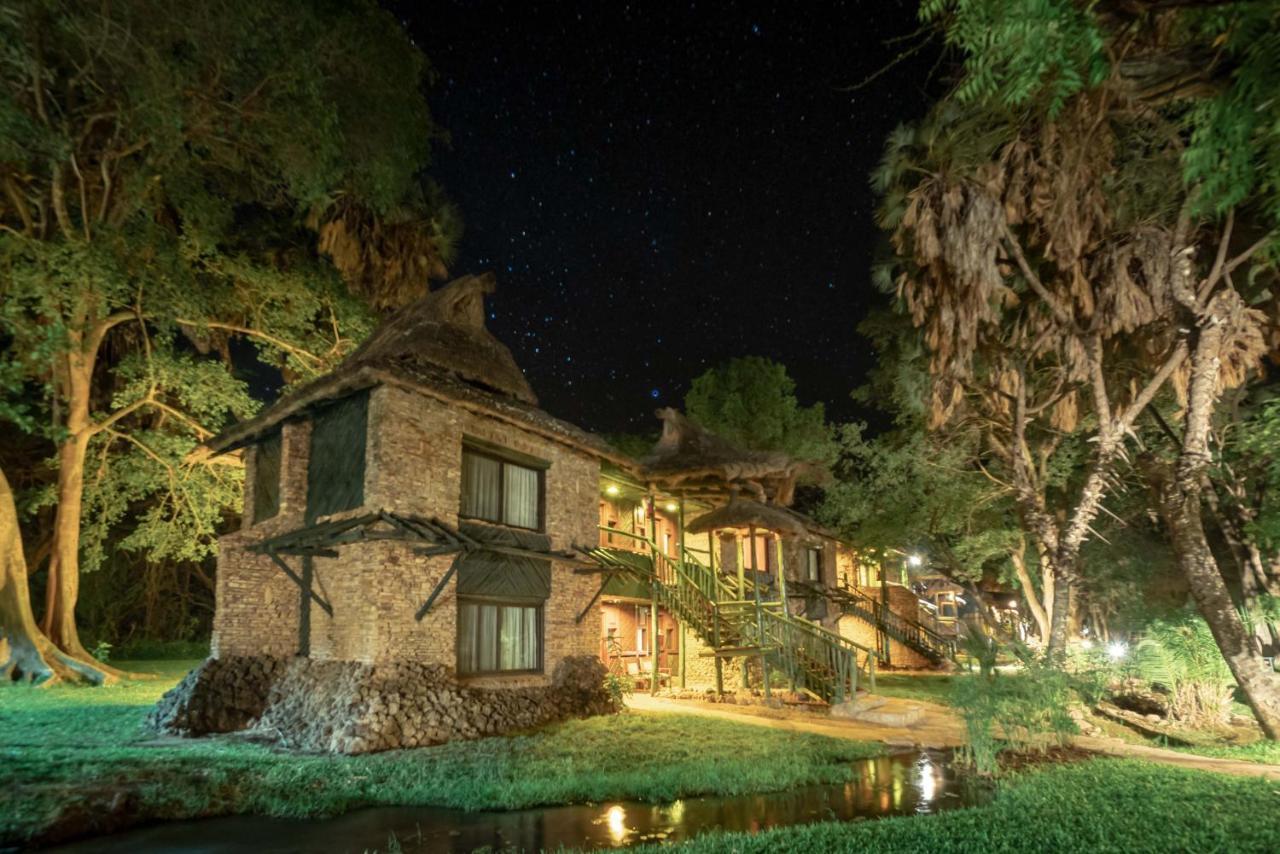 Sarova Shaba Game Lodge Archers Post Екстер'єр фото