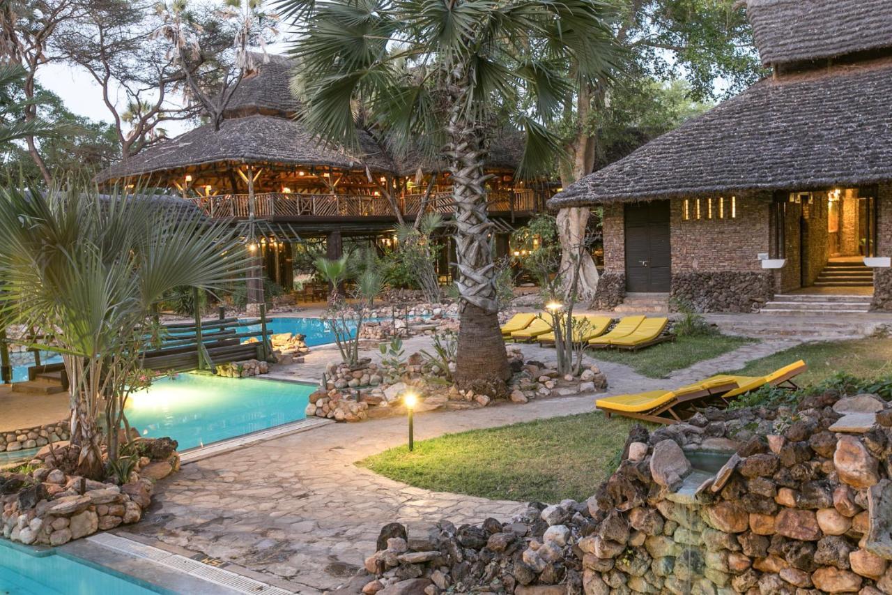 Sarova Shaba Game Lodge Archers Post Екстер'єр фото