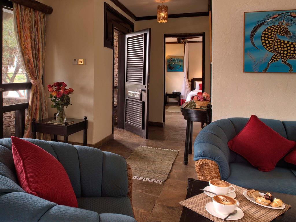Sarova Shaba Game Lodge Archers Post Екстер'єр фото