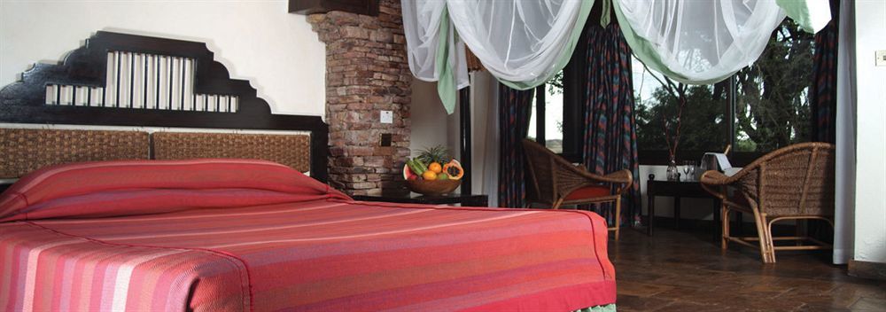 Sarova Shaba Game Lodge Archers Post Екстер'єр фото